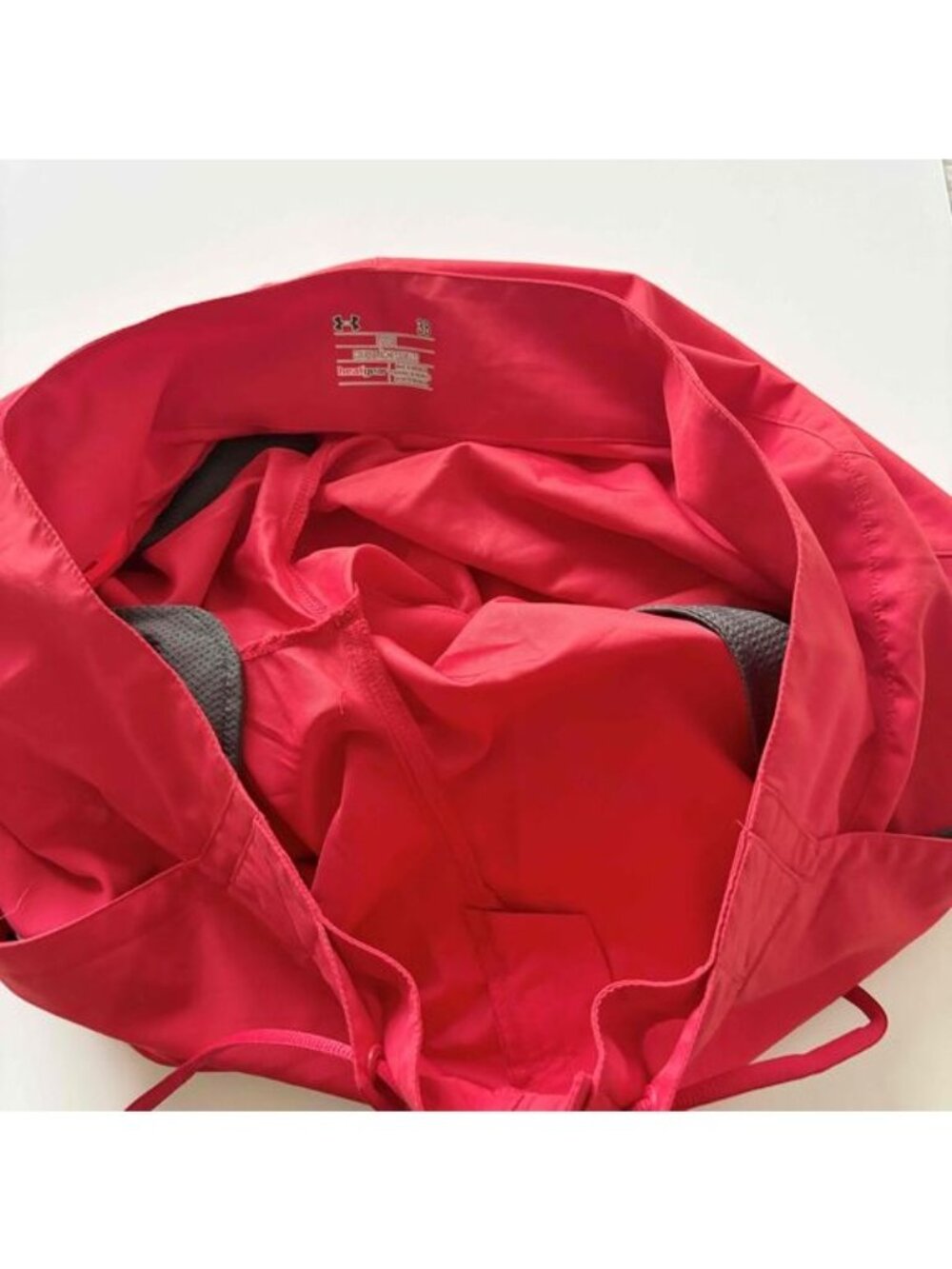 Under Armour Heatgear Mens Red Drawstring Logo Boardshorts Size 38 Summer Casual - Picture 7 of 10